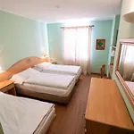 Hotel Valverde 3*