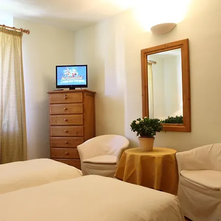فندق Hotel Residence Valverde 3*
