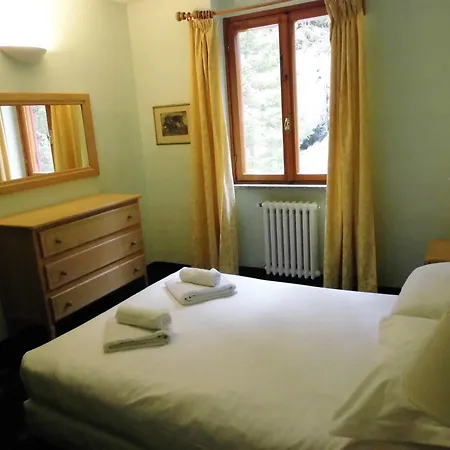 فندق Hotel Residence Valverde 3*