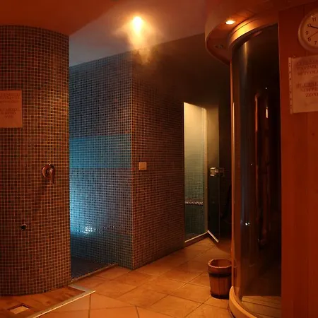 Hotel Residence Valverde غريسّوني لا ترينيتي