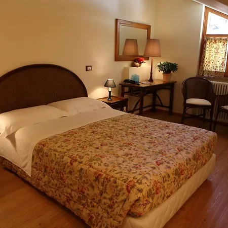 Hotel Residence Valverde فندق