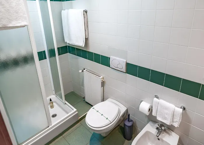 Valverde 格雷索拉特里尼泰