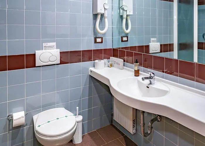 Valverde 3* 格雷索拉特里尼泰