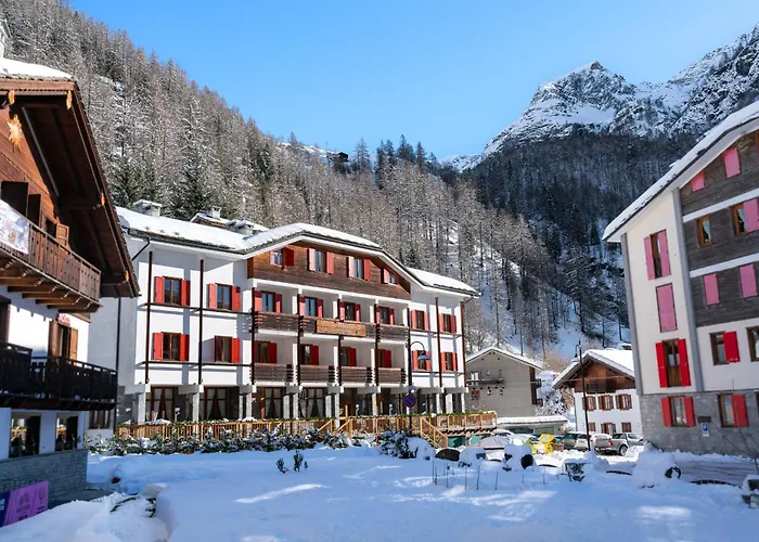 Valverde 3* 格雷索拉特里尼泰