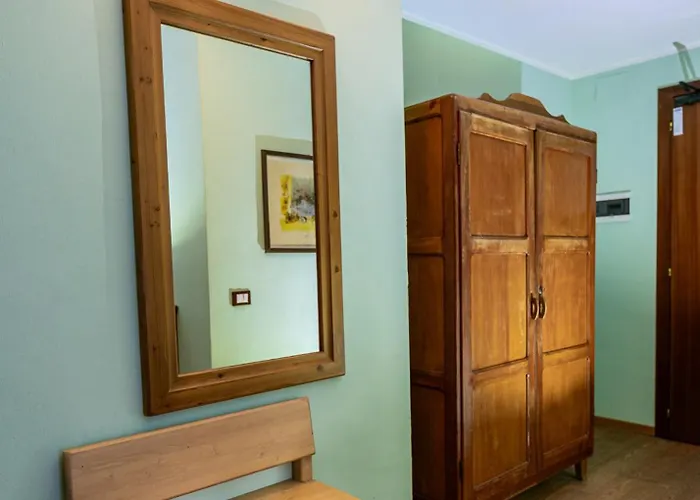 Valverde 格雷索拉特里尼泰